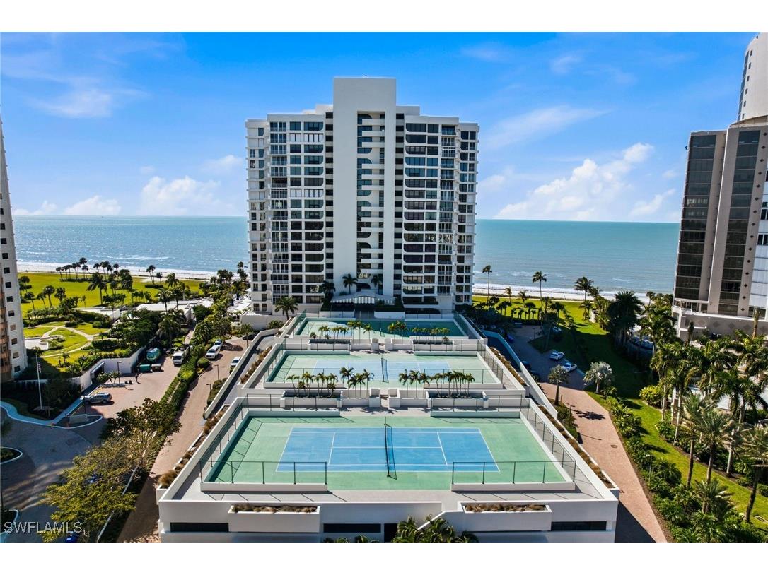 4301 Gulf Shore Boulevard N #1801 Naples FL 34103 226003863 image3