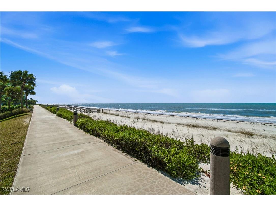 4301 Gulf Shore Boulevard N #1801 Naples FL 34103 226003863 image47