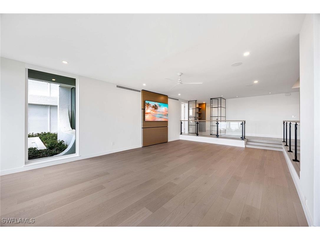 4301 Gulf Shore Boulevard N #202 Naples FL 34103 225073504 image22