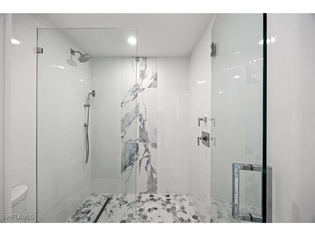 4301 Gulf Shore Boulevard N #202 Naples FL 34103 225073504 image29