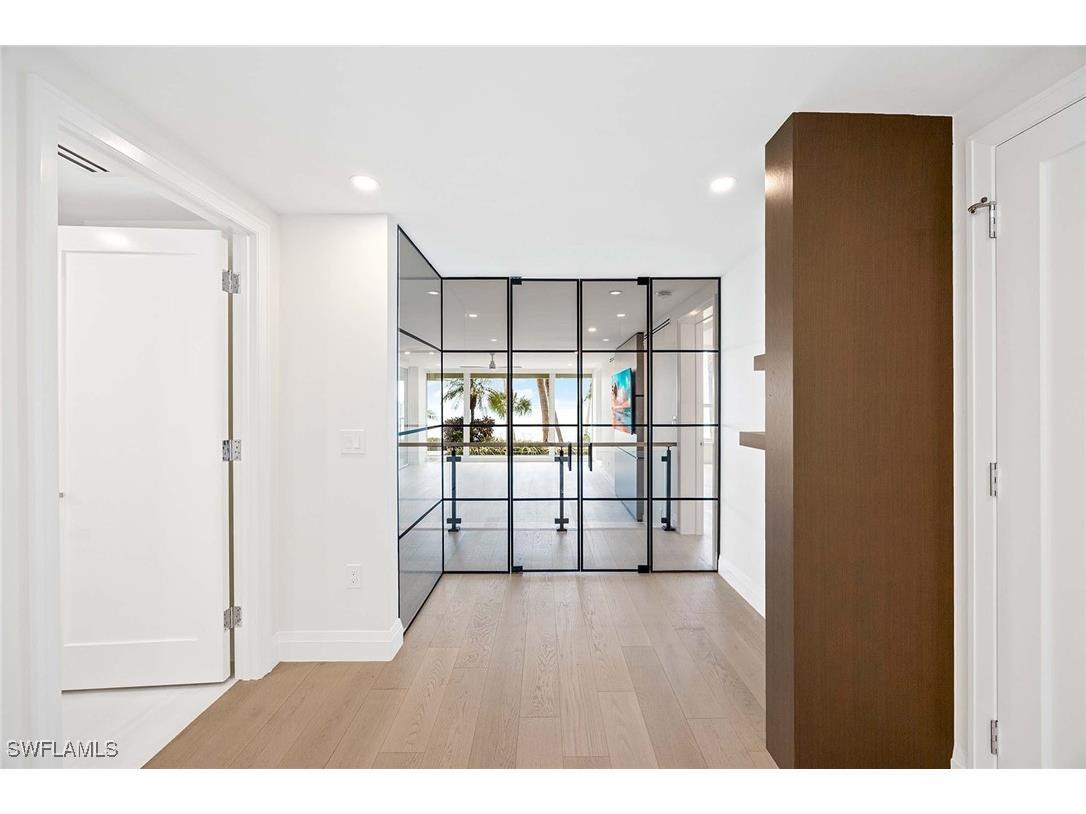 4301 Gulf Shore Boulevard N #202 Naples FL 34103 225073504 image33