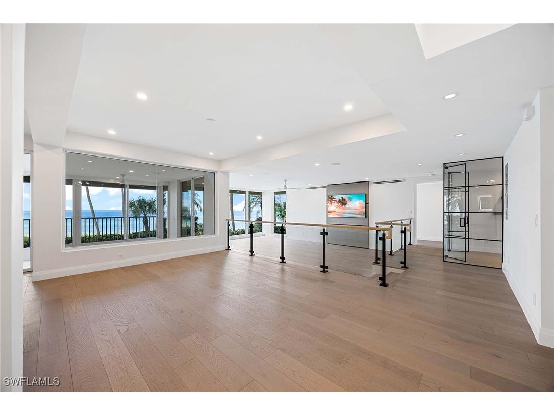 4301 Gulf Shore Boulevard N #202 Naples FL 34103 225073504 image7