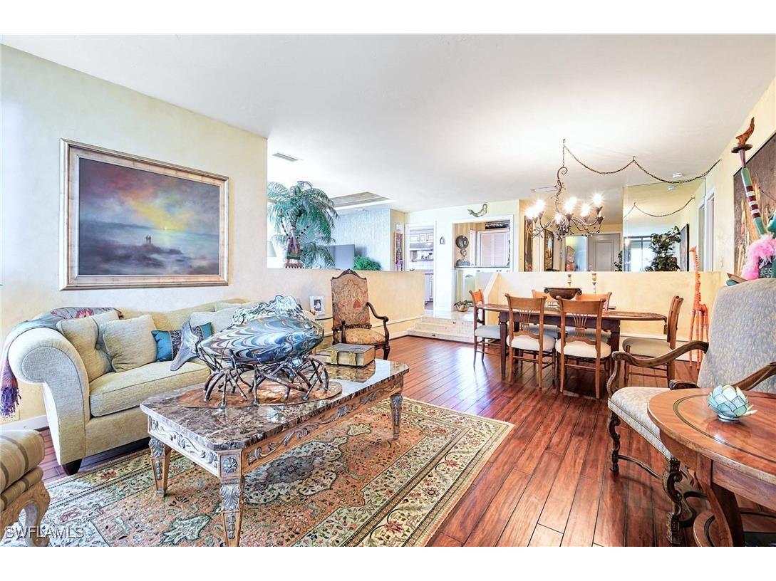 4301 Gulfshore Boulevard Naples FL 34103 225042666 image10