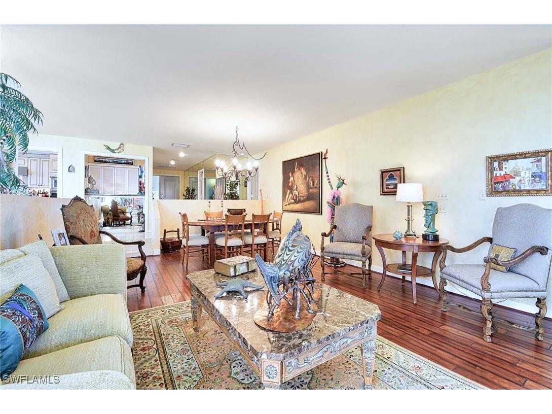 4301 Gulfshore Boulevard Naples FL 34103 225042666 image11