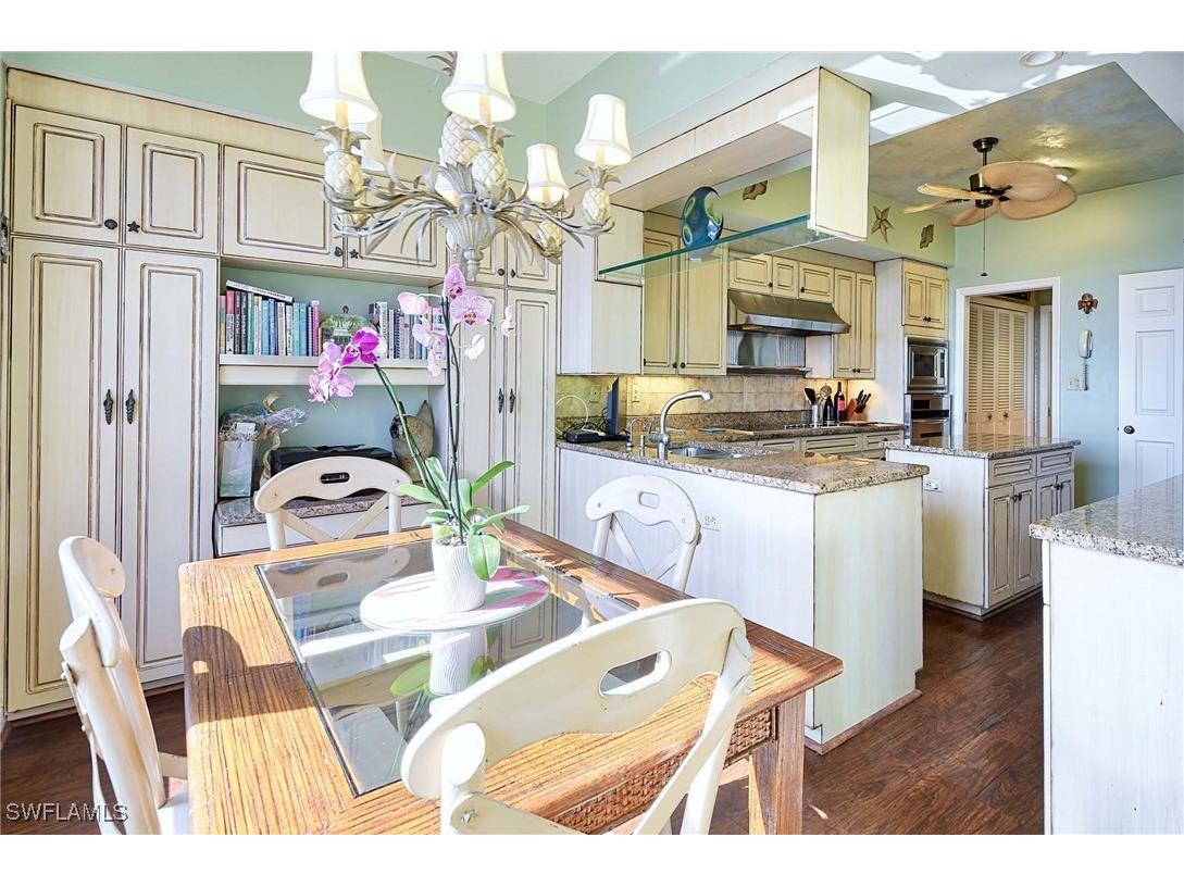 4301 Gulfshore Boulevard Naples FL 34103 225042666 image7