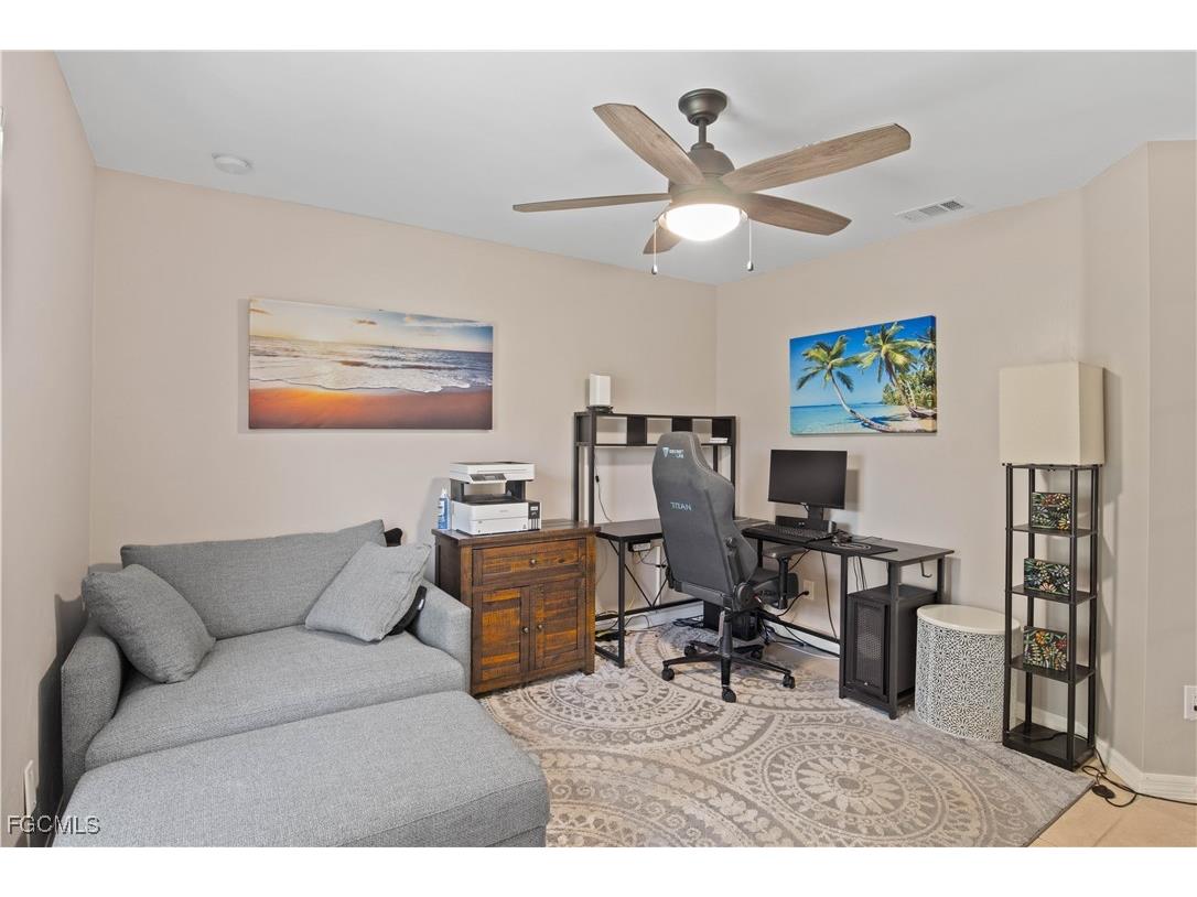 4301 NE 9th Place Cape Coral FL 33909 2025019461 image20