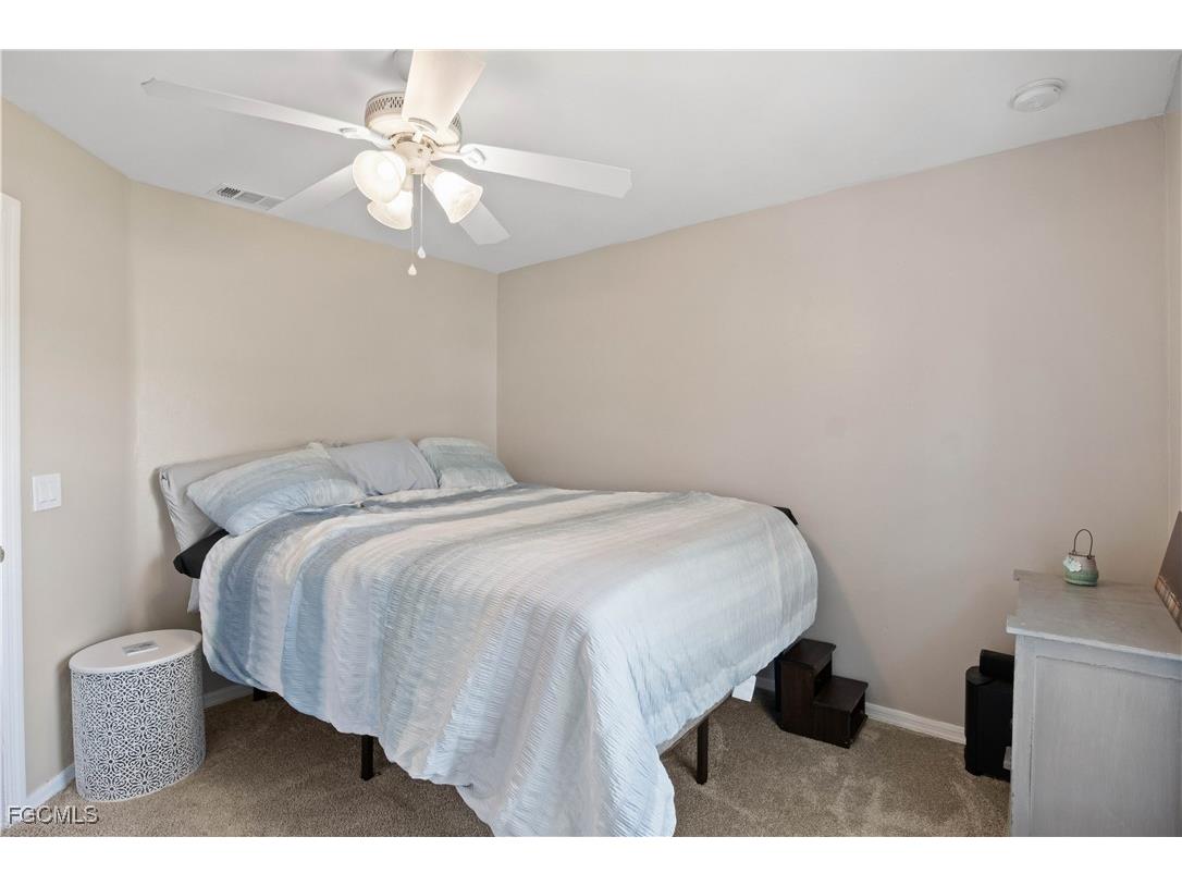 4301 NE 9th Place Cape Coral FL 33909 2025019461 image22