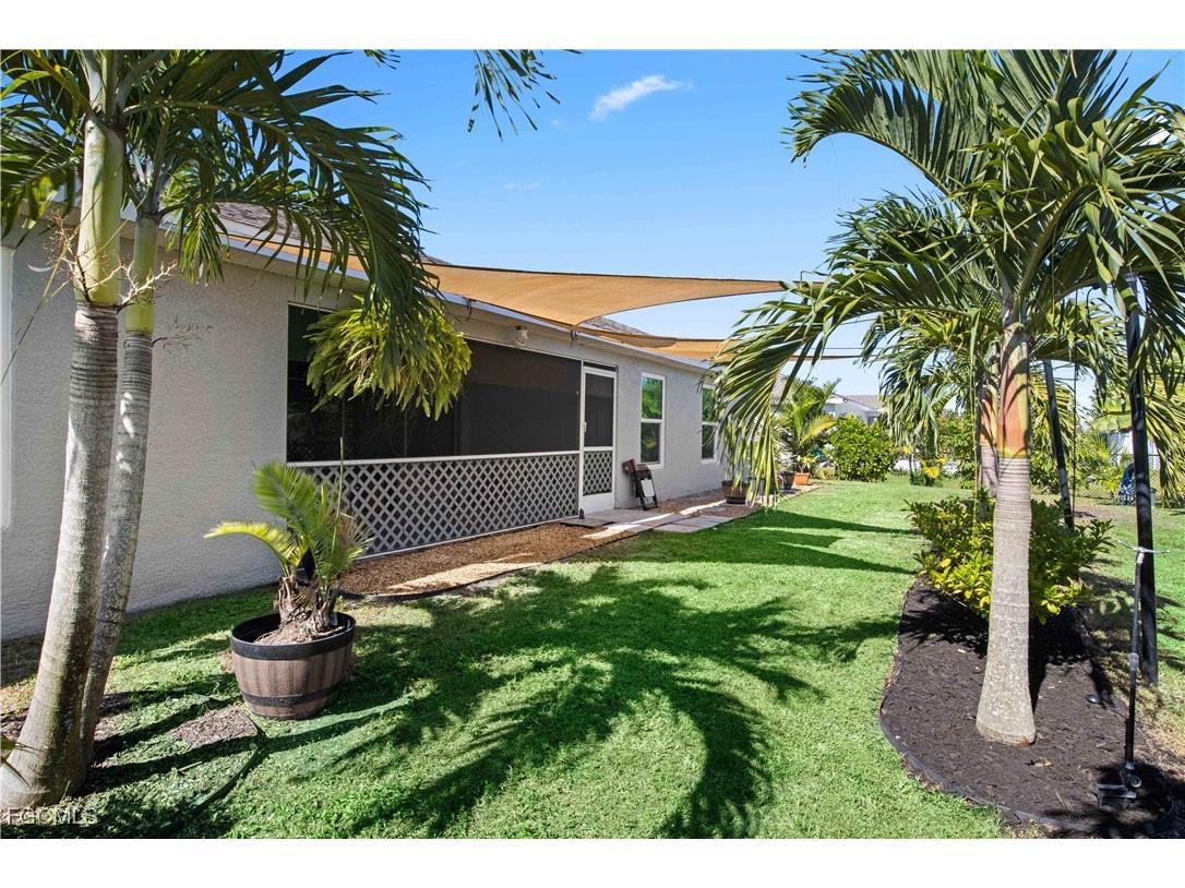 4301 NE 9th Place Cape Coral FL 33909 2025019461 image28