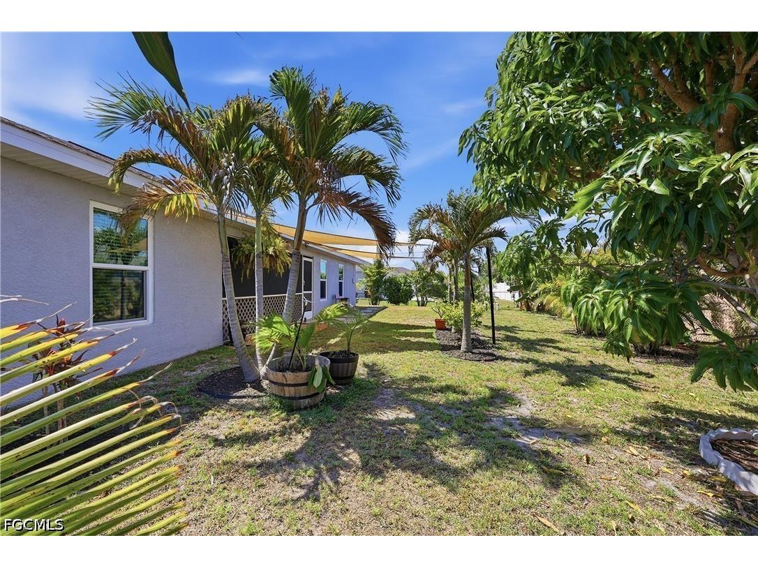 4301 NE 9th Place Cape Coral FL 33909 2026022706 image18
