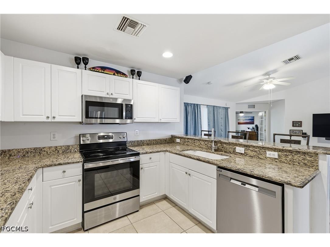 4301 NE 9th Place Cape Coral FL 33909 2026022706 image3