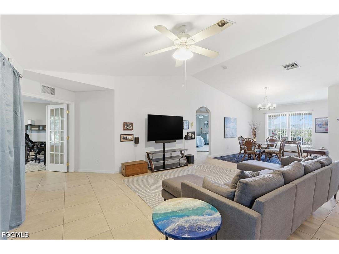 4301 NE 9th Place Cape Coral FL 33909 2026022706 image4