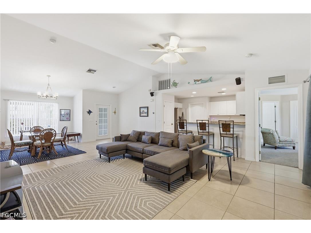 4301 NE 9th Place Cape Coral FL 33909 2026022706 image5