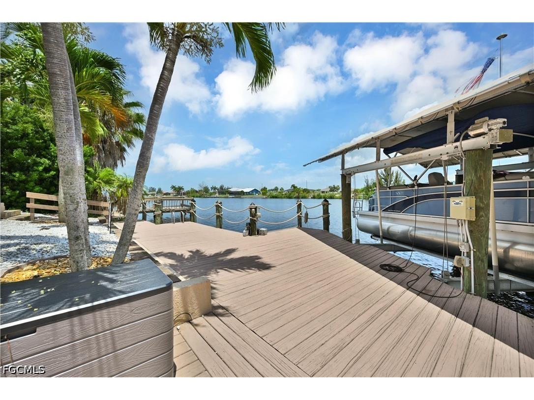 4301 NW 33rd Street Cape Coral FL 33993 2026015502 image44