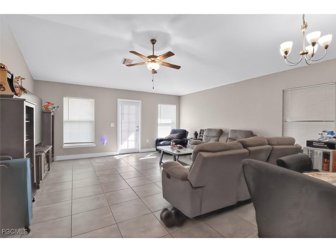 4301 NW 36th Place Cape Coral FL 33993 2025018940 image13