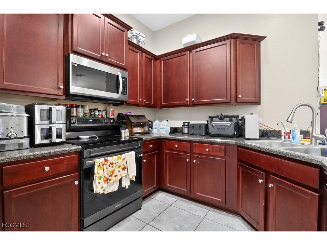 4301 NW 36th Place Cape Coral FL 33993 2025018940 image16