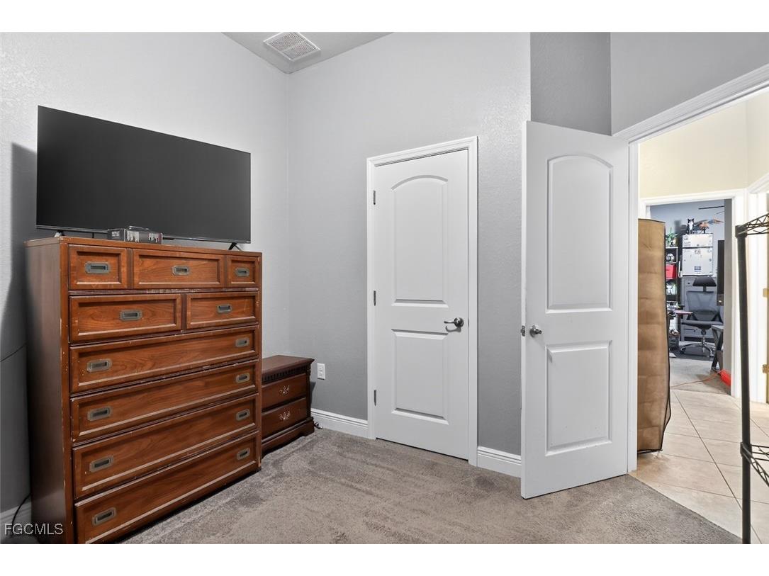 4301 NW 36th Place Cape Coral FL 33993 2025018940 image24