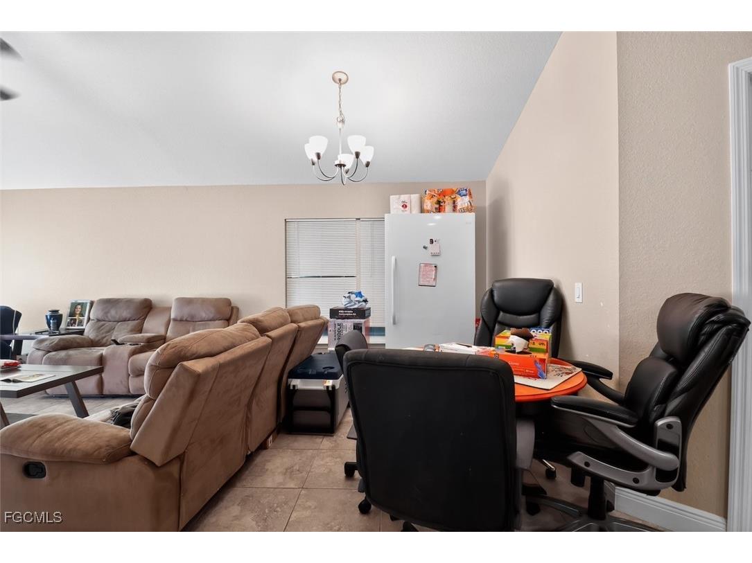 4301 NW 36th Place Cape Coral FL 33993 2025018940 image36