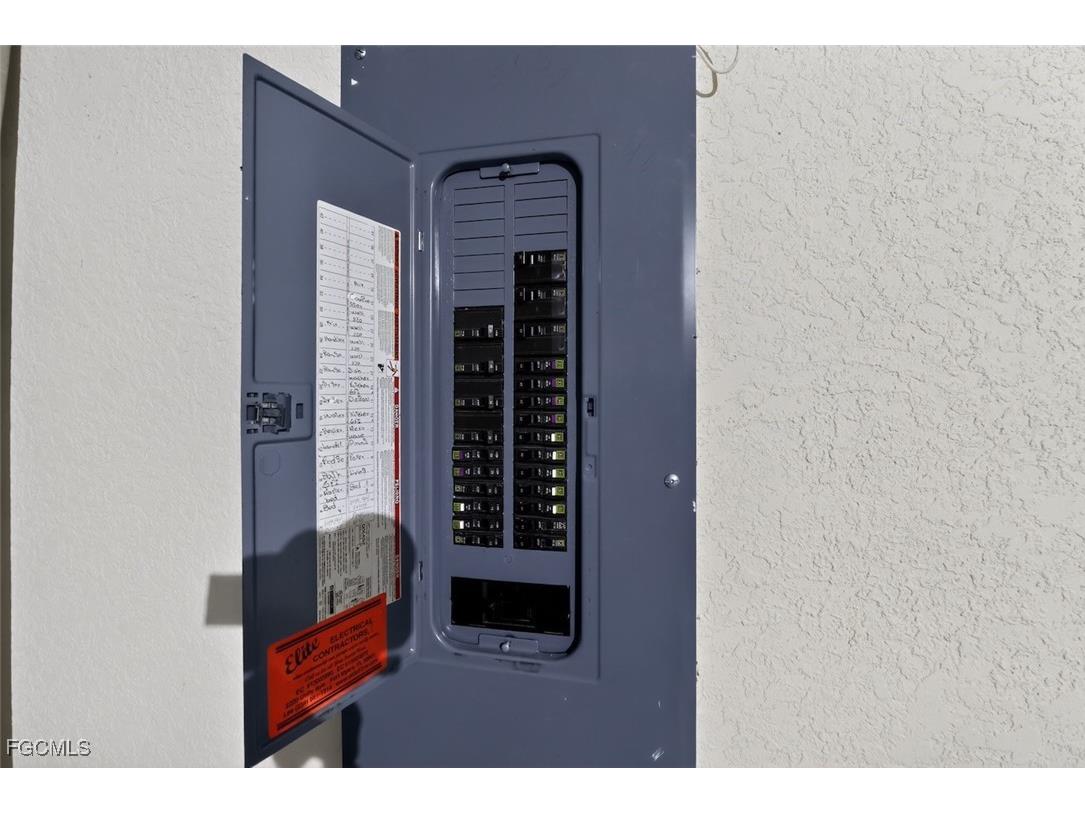 4301 NW 36th Place Cape Coral FL 33993 2025018940 image37