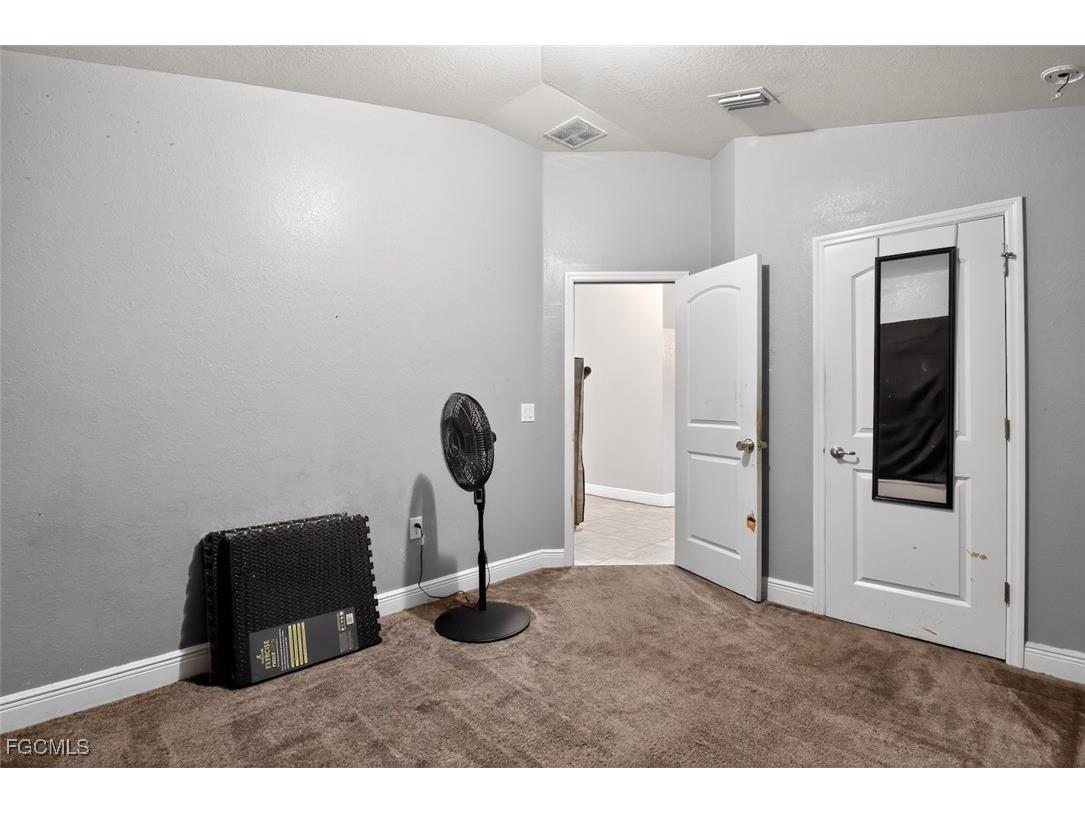 4301 NW 36th Place Cape Coral FL 33993 2025018940 image38