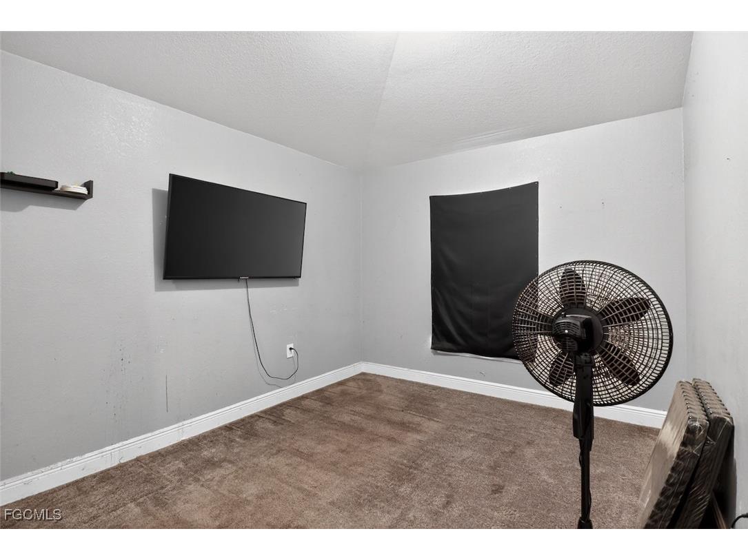 4301 NW 36th Place Cape Coral FL 33993 2025018940 image43