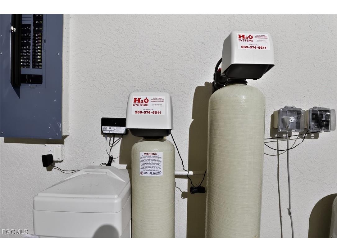 4301 NW 36th Place Cape Coral FL 33993 2025018940 image47