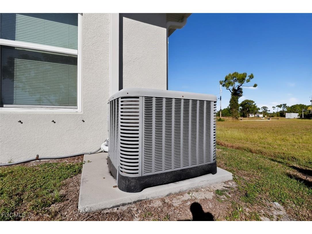 4301 NW 36th Place Cape Coral FL 33993 2025018940 image48