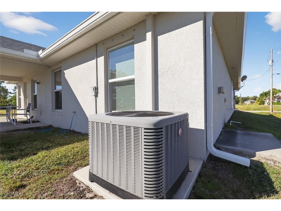4301 NW 36th Place Cape Coral FL 33993 2025018940 image49