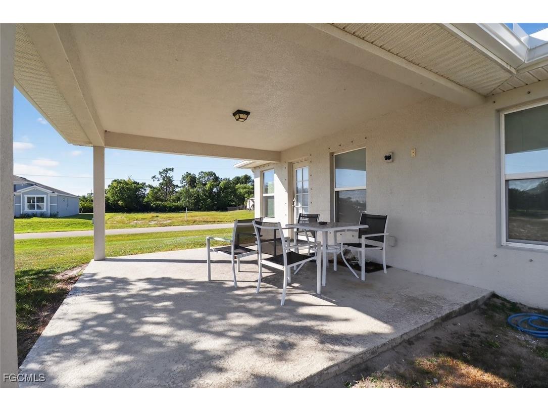 4301 NW 36th Place Cape Coral FL 33993 2025018940 image5