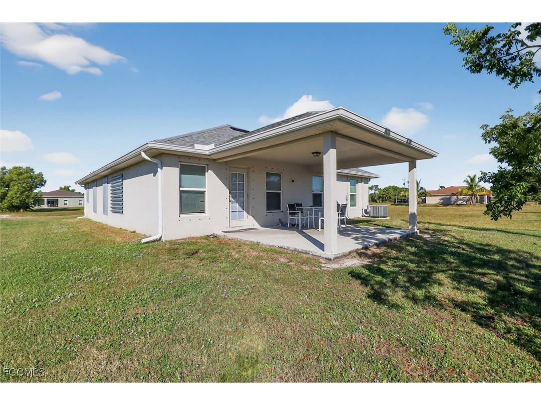 4301 NW 36th Place Cape Coral FL 33993 2025018940 image6