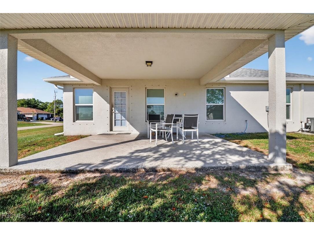 4301 NW 36th Place Cape Coral FL 33993 2025018940 image8