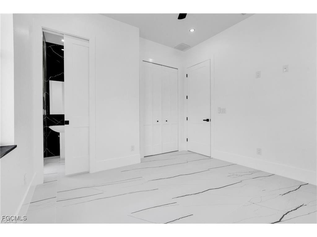 4301 NW 38th Avenue Cape Coral FL 33993 2025023348 image29