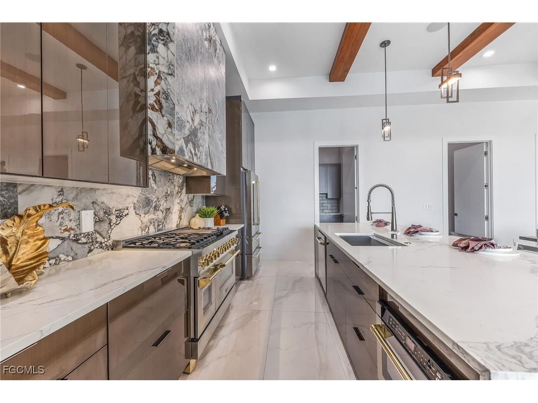 4301 SE 18th Place Cape Coral FL 33904 2025022553 image19