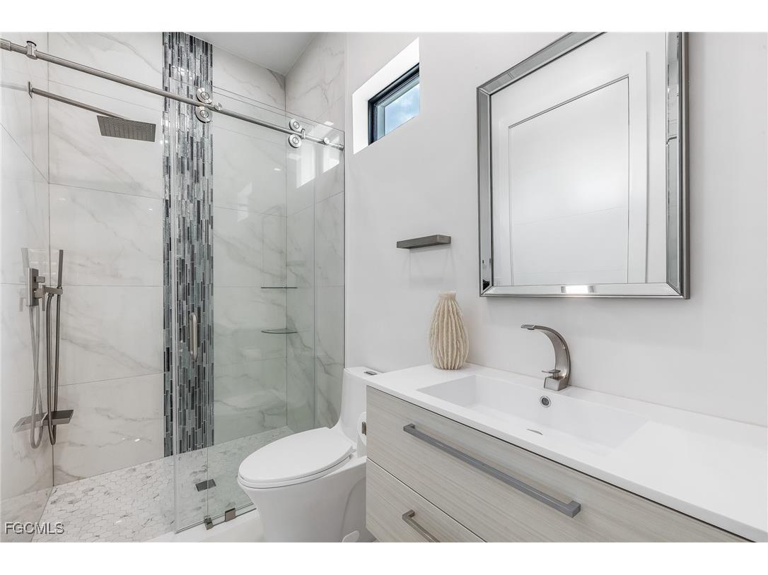 4301 SE 18th Place Cape Coral FL 33904 2025022553 image29