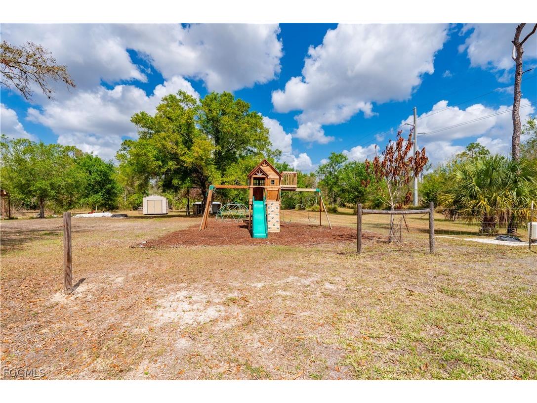 4301 South Road North Fort Myers FL 33917 2026012301 image37