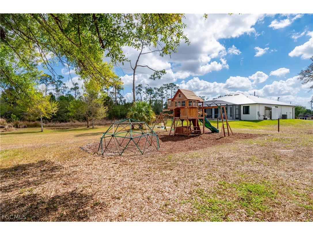 4301 South Road North Fort Myers FL 33917 2026012301 image38
