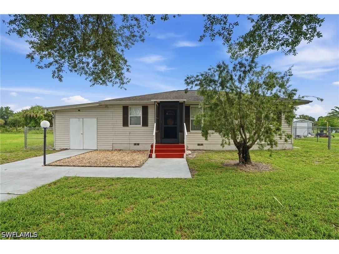 4302 7th Street SW Lehigh Acres FL 33976 226022336 image1