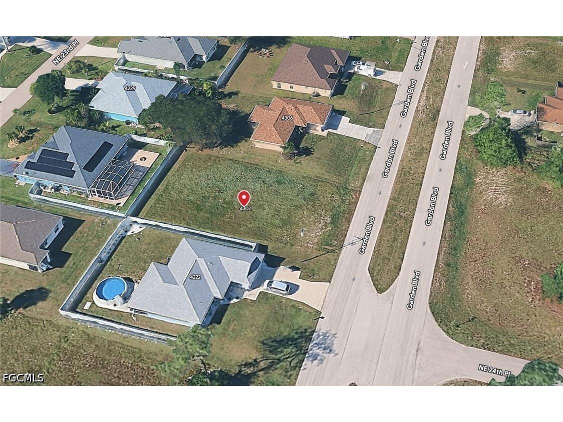 4302 Garden Boulevard Cape Coral FL 33909 2026019034 image8