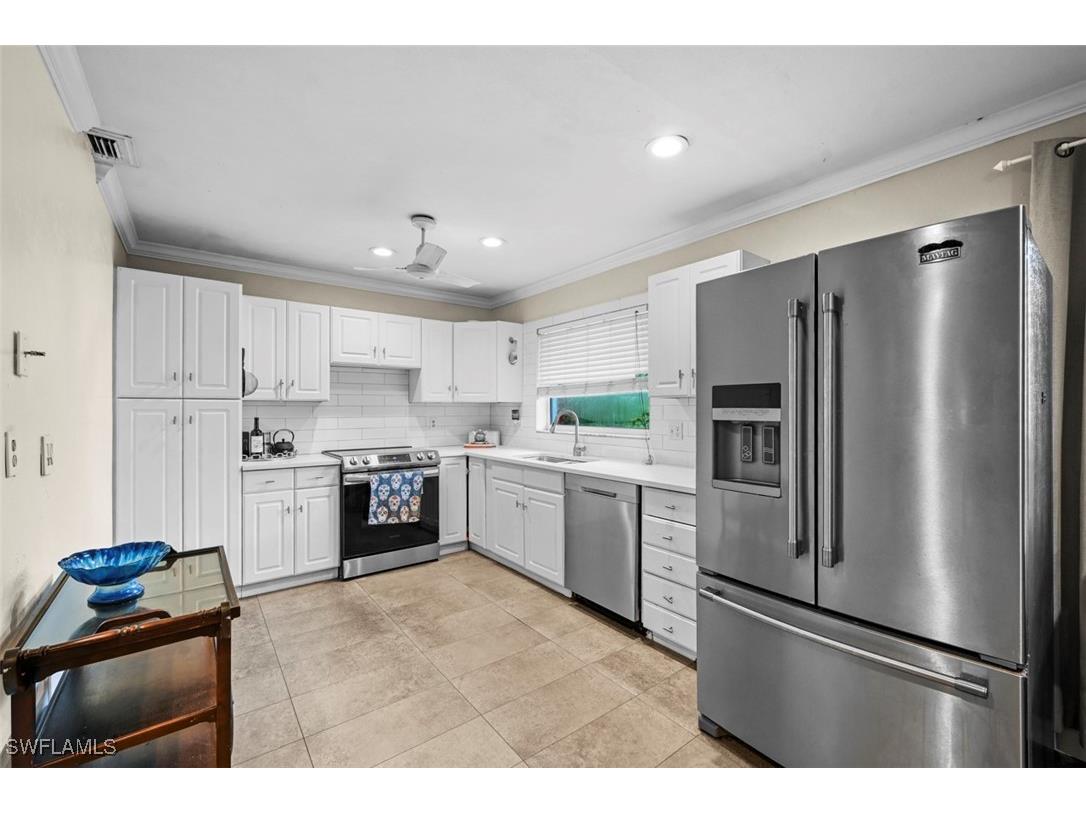 4302 Parrot Avenue Naples FL 34104 225070392 image11