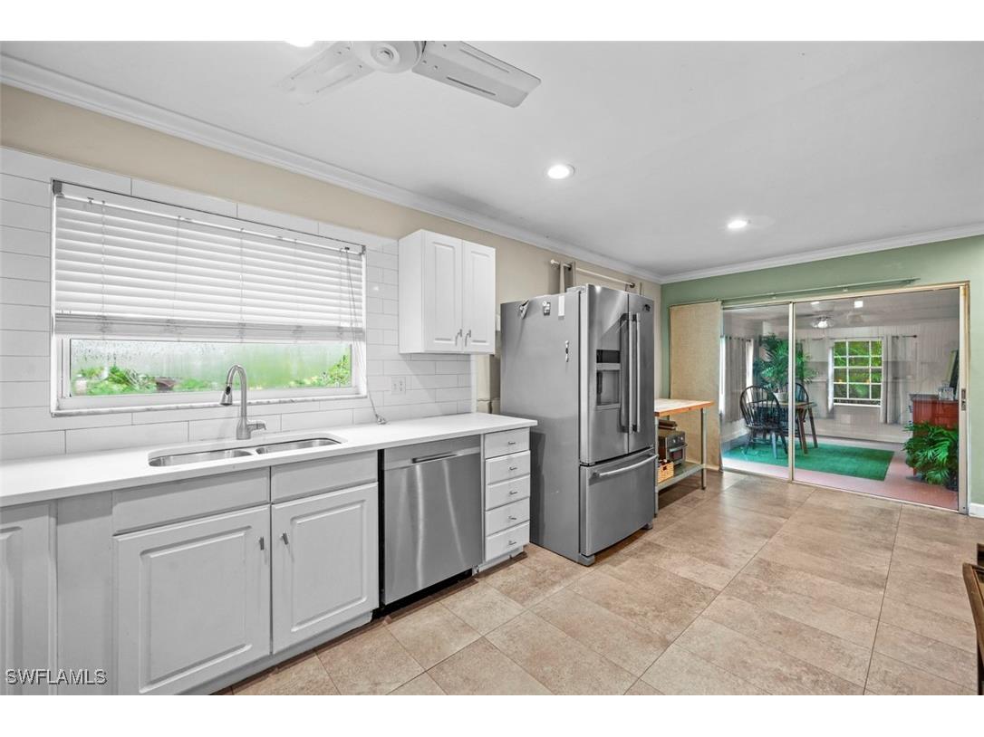 4302 Parrot Avenue Naples FL 34104 225070392 image13