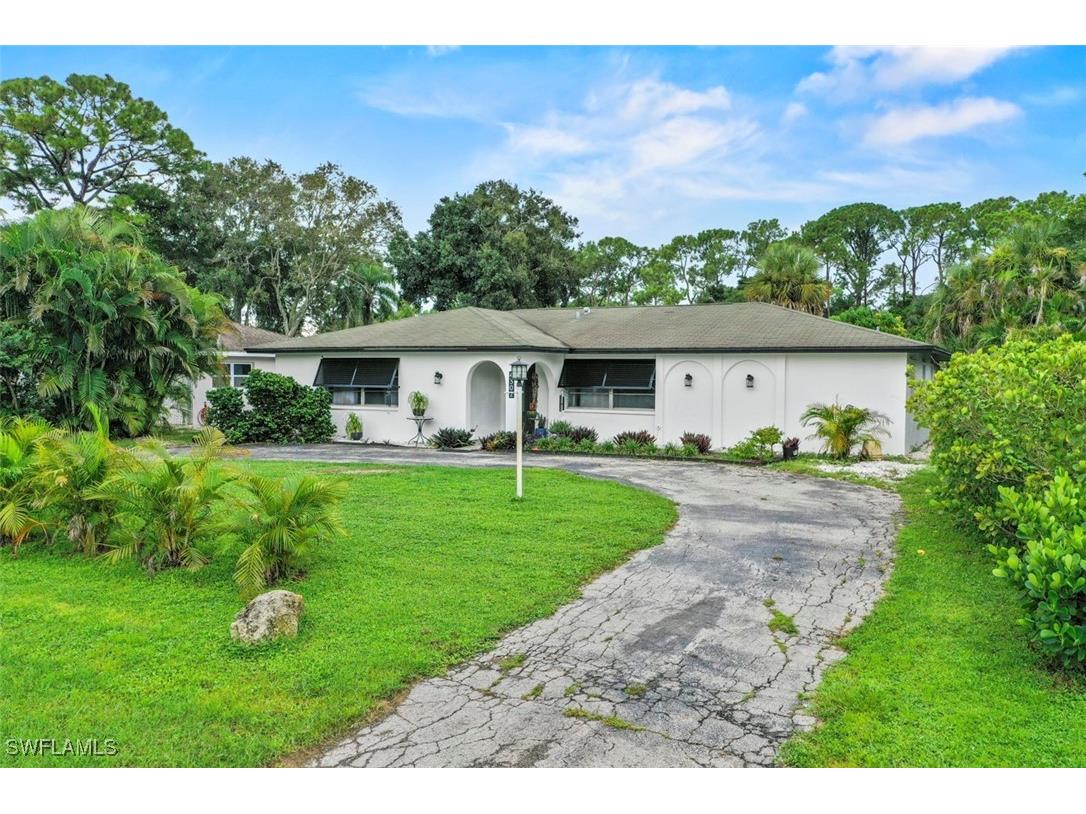 4302 Parrot Avenue Naples FL 34104 225070392 image2