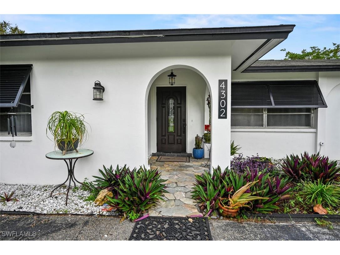 4302 Parrot Avenue Naples FL 34104 225070392 image3