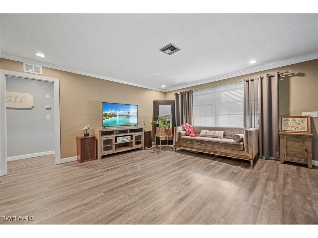 4302 Parrot Avenue Naples FL 34104 225070392 image4