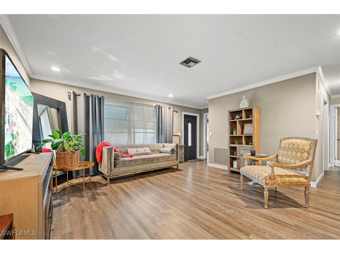 4302 Parrot Avenue Naples FL 34104 225070392 image5