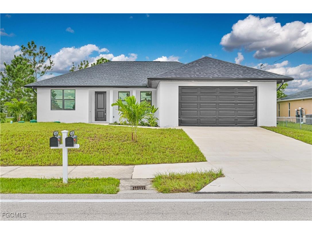4303 12th Street W Lehigh Acres FL 33971 2025004715 image1