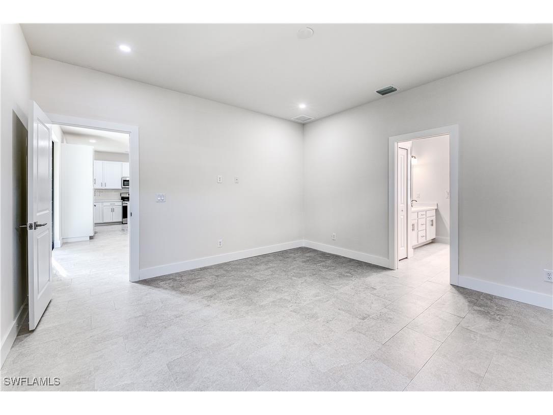 4303 18th Avenue SE Naples FL 34117 225078873 image9