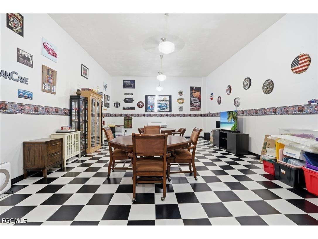 4304 NE 23rd Place Cape Coral FL 33909 2026023116 image33