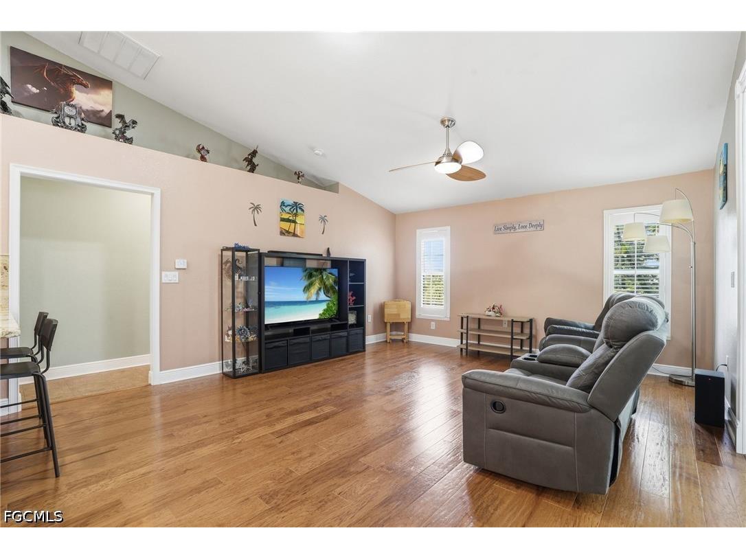 4304 NE 23rd Place Cape Coral FL 33909 2026023116 image4
