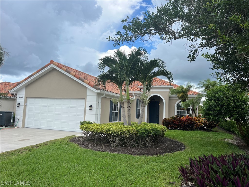 4305 Montalvo Court Naples FL 34109 224061015 image1