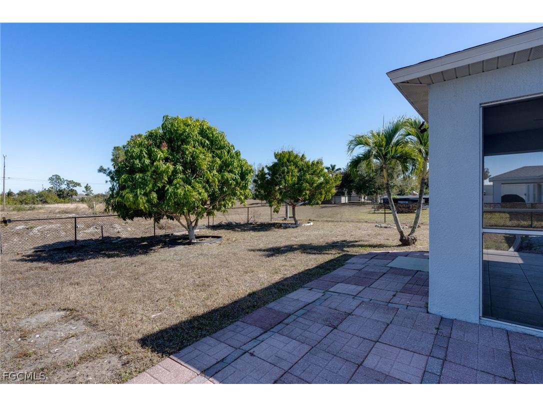 4305 NE 20th Place Cape Coral FL 33909 2025008530 image22