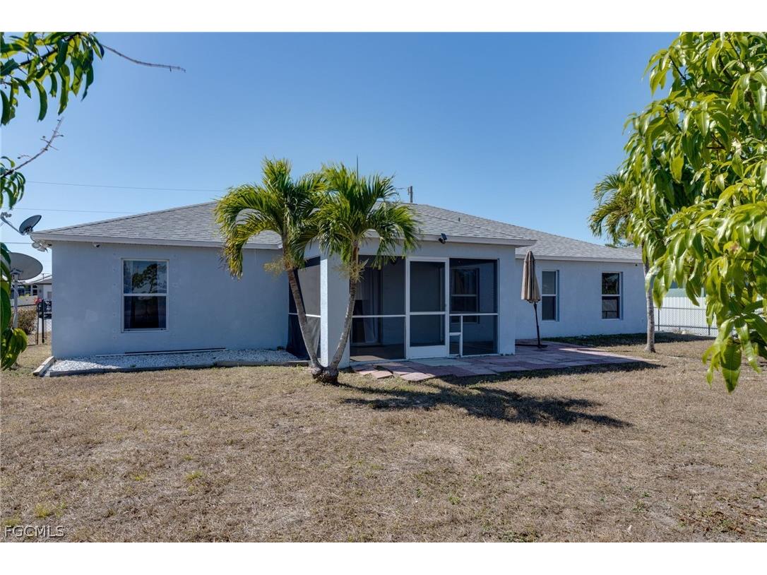 4305 NE 20th Place Cape Coral FL 33909 2025008530 image23